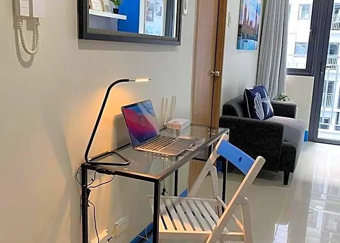 Hotel Staycation Shore @near Mall Of